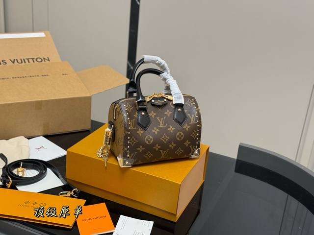 With Folding Box And Airplane Box Lv Studded Pillow Bag Simple And Versatile, Hi