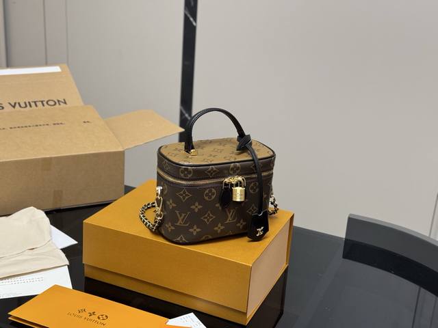 Airplane Box Folding Box Original Version Arrived Lv Nice Vanity Makeup Bag Orig