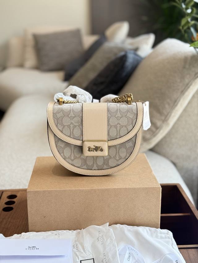 Coach Saddle Bag Canvas And Leather Half-Moon Bag 18Cm With Box