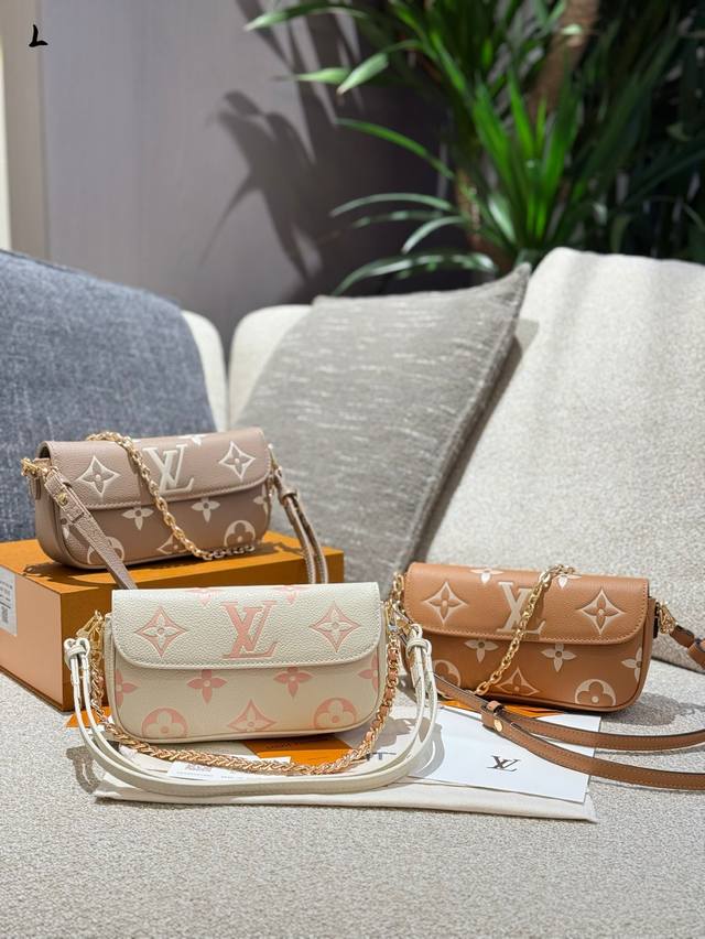 Lv Ivy Wallet On Chain Handbag Made From Monogram Canvas, Inspired By The Sacrec