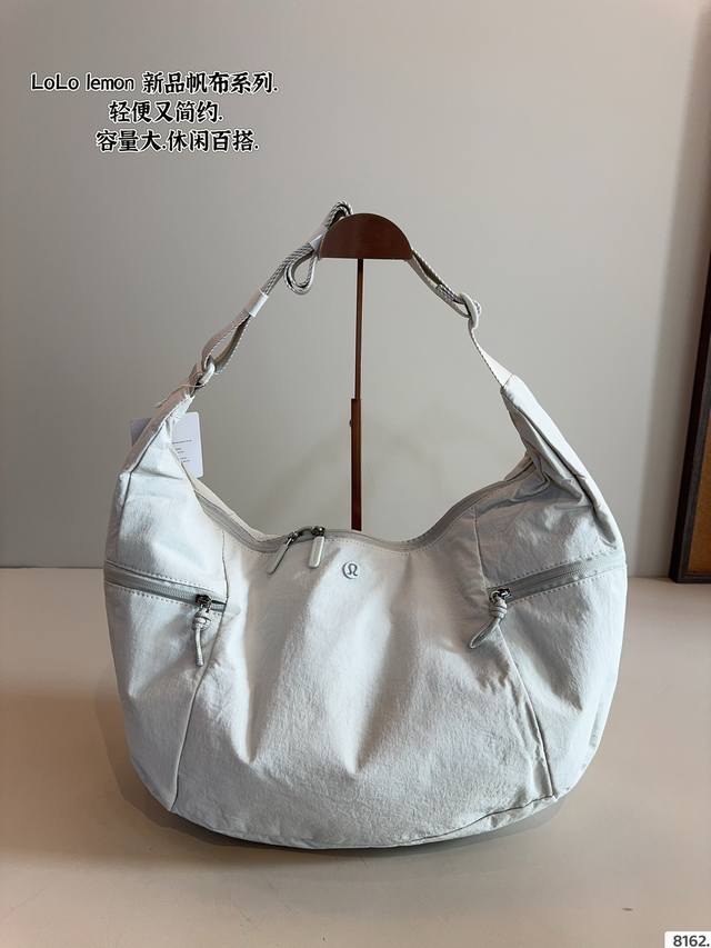 Lulu New Single-Shoulder Bag. So Beautiful! Retro, Fashionable, And Elegant. Can