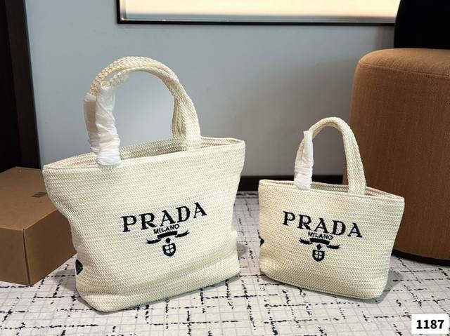 Prada Woven Tote Bag Spring/Summer New Arrival, Made From Natural Raffia, Croche