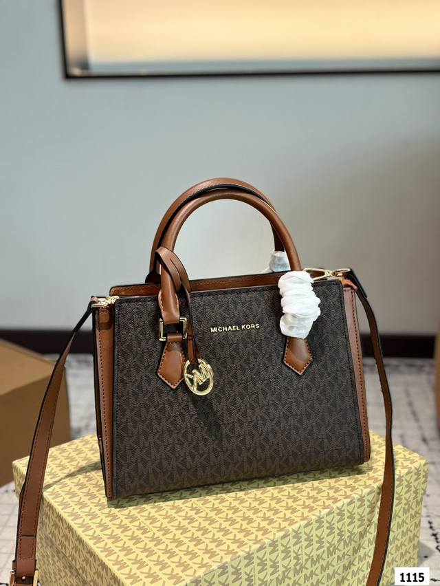 With Box Mk Style Tote Bag, Early Spring New Arrival, Truly A Must-Have For Ever