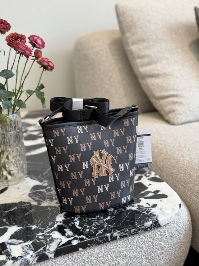 Mlb Bucket Bag 17
