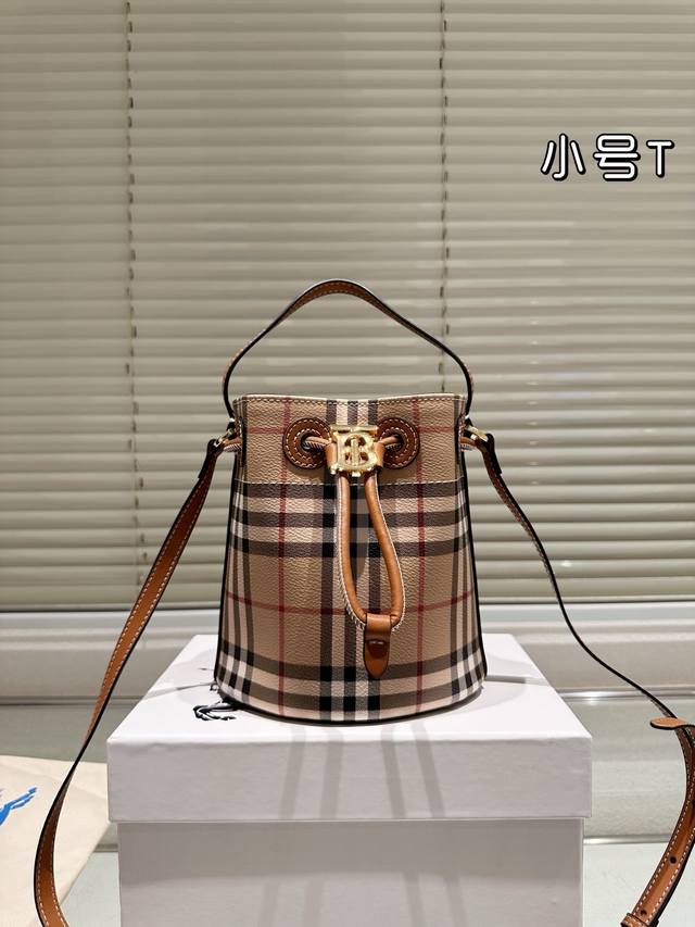 Burberry Size: 17.18 Burberry Tb Bucket Bag High Quality! Underarm