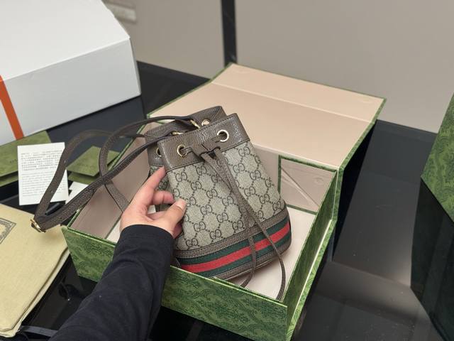 With Folding Box Size: 16*19 Cm Gucci Ophidia Bucket Bag This One Is So Classic