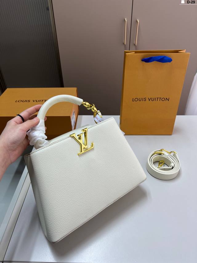 Large Lv Louis Vuitton Super Versatile Handbag, Perfect For Both Handheld And Cr