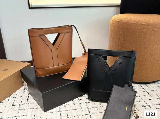 With Box Saint Laurent Tote Premium Texture Super Spacious And Durable Perfect F