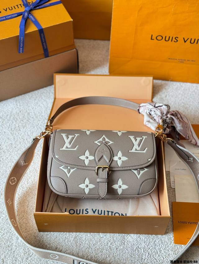 Original Version With Silk Scarf L House Diane Underarm Bag Full Set Gift Box Pa