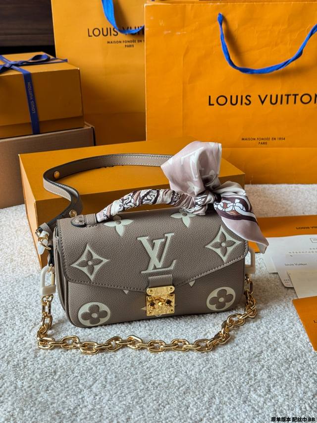 Original Version With A Silk Scarf. Lv Pochette Metis East West Mini New Mailbag