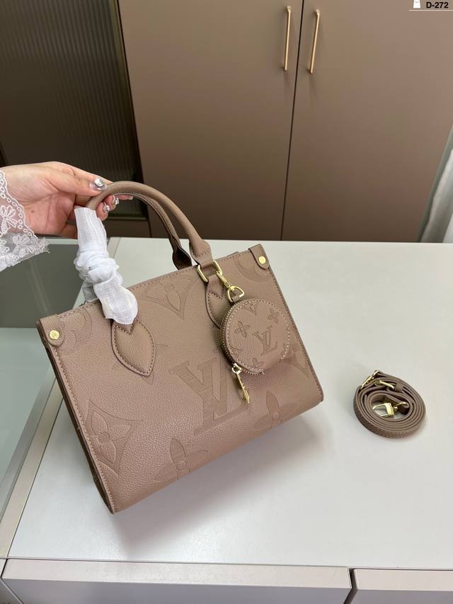 Lv Louis Vuitton Tote Bag It Really Feels So High-Quality When Worn! Perfect For