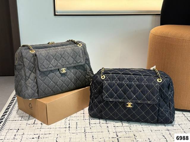 Chanel 24C Vintage Shopping Bag Denim Bag With An Amazing Feel, Authentic Hardwa