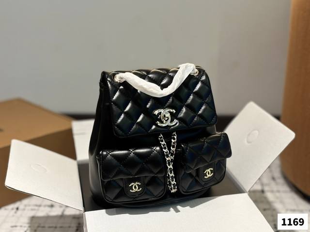 With Folding Box And Airplane Box Size: 20X20Cm Chanel Duma Backpack 23P Black G