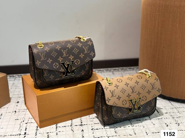 Double Box Size: 24 X 17 Cm L-Shaped Passy Monogram Messenger Bag Take A Closer