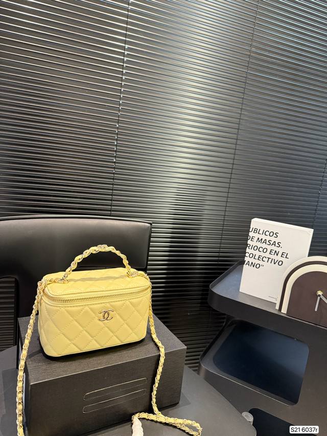 Chanel Makeup Bag I Think Every Makeup-Loving Girl Should Have A Makeup Bag. Jus