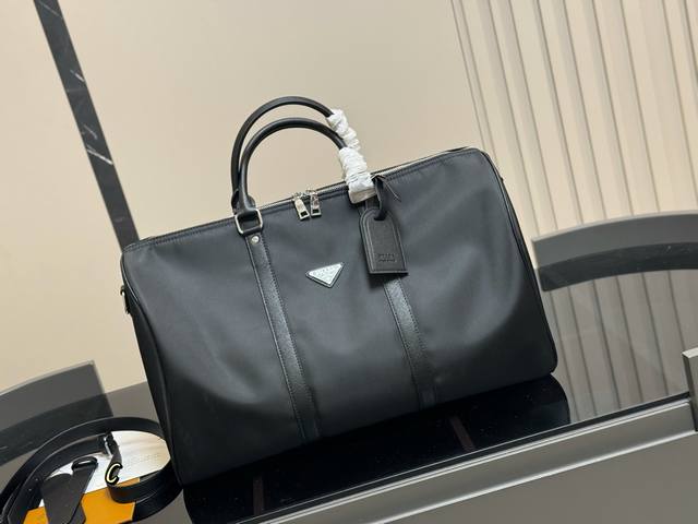 Ultra-Cool Prada Keepall Travel Bag Prada V Keepall The Most Commonly Used Bag F