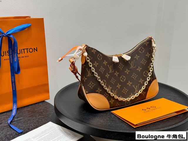 Full Set Gift Box Packaging Size: 26*16 Cm Lv Boulogne Horn Bag Underarm Bag The