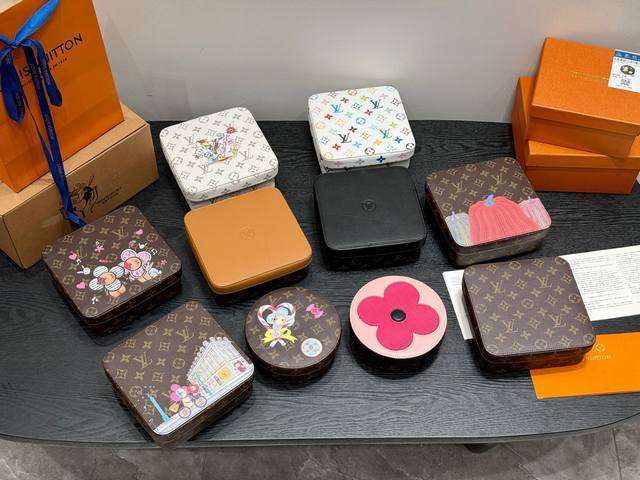 Gift Box Packaging Lv Square Gift Box Storage Box, Can Be Used As A Jewelry Box