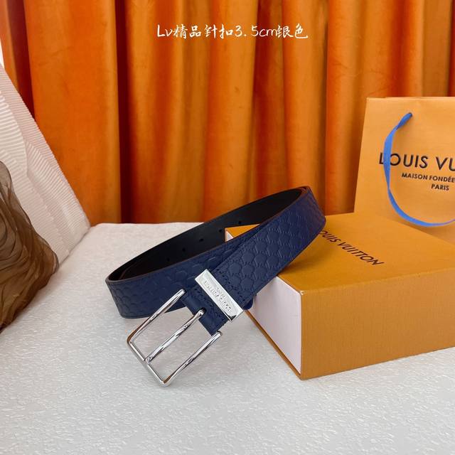 Lv Italian Imported First Layer Embossed Calfskin With Plain Bottom, With Vacuum
