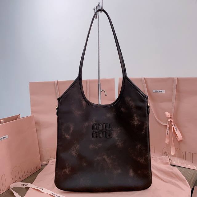Authentic Grade 5Bg231, Miu's New Isetan Limited Edition Tote Bag, The Official