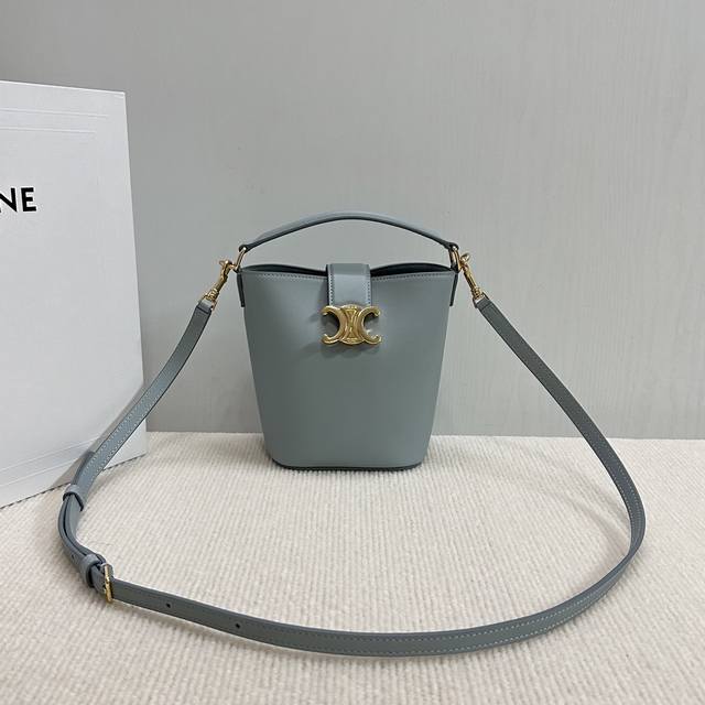 Authentic Grade New Product Launched Ce's New Mini Bucket Bag Louise Uses Shiny