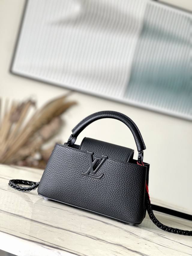Original Leather, Premium Original Leather, M23955, Black Capucines East West Mi