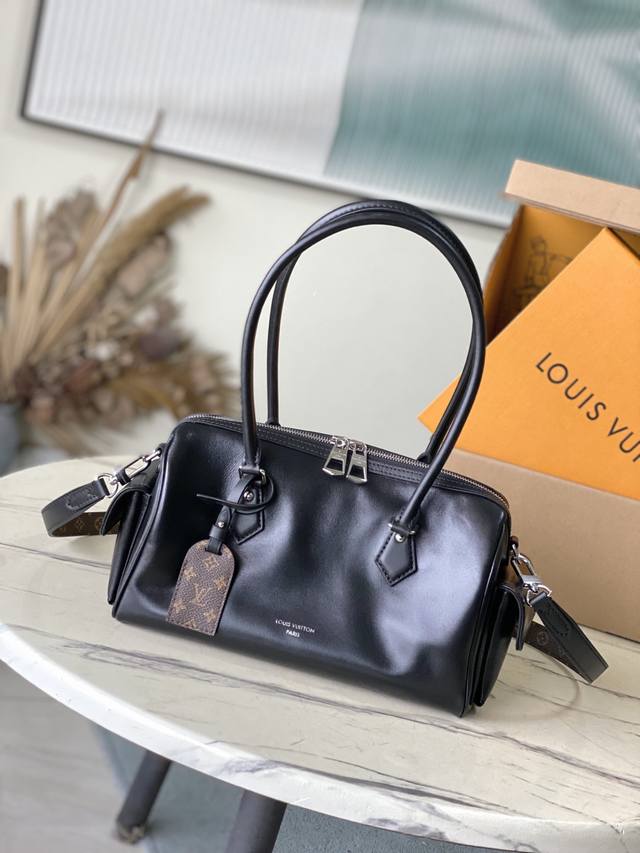 Top-Grade Leather Original M12934 This Speedy Cargo Handbag Is From The Lvvbe Se