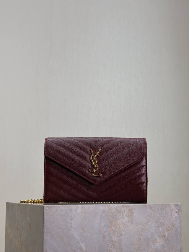 Date Red Caviar Monogram_Envelope Bag. A Very Practical Small Bag, The Most Clas