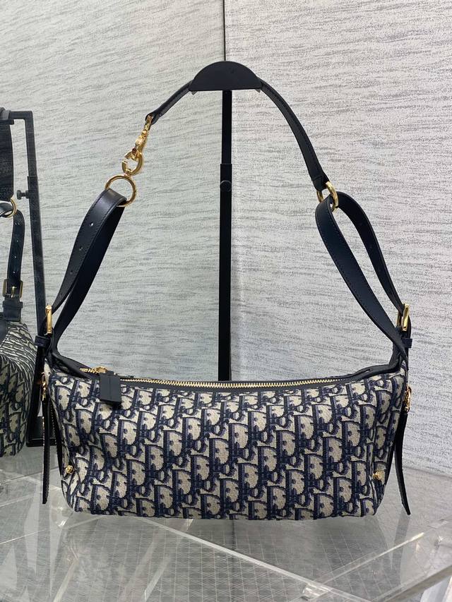 Original Quality With A Full Set Of Original Packaging Small Size In Stock Journ