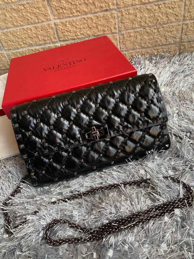 Model: 0137# Sister Jialing And Nazha Use This Bag At The Same Time. In Addition