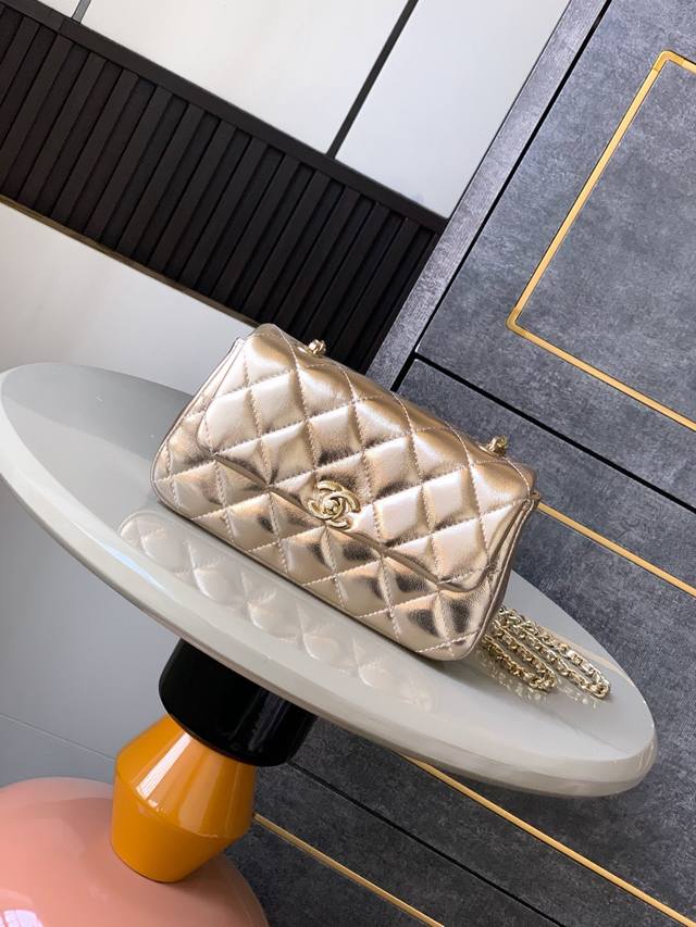 Champagne Gold Size Ohanel Spring And Summer New 25S Flap Mobile Phone Bag, Beca