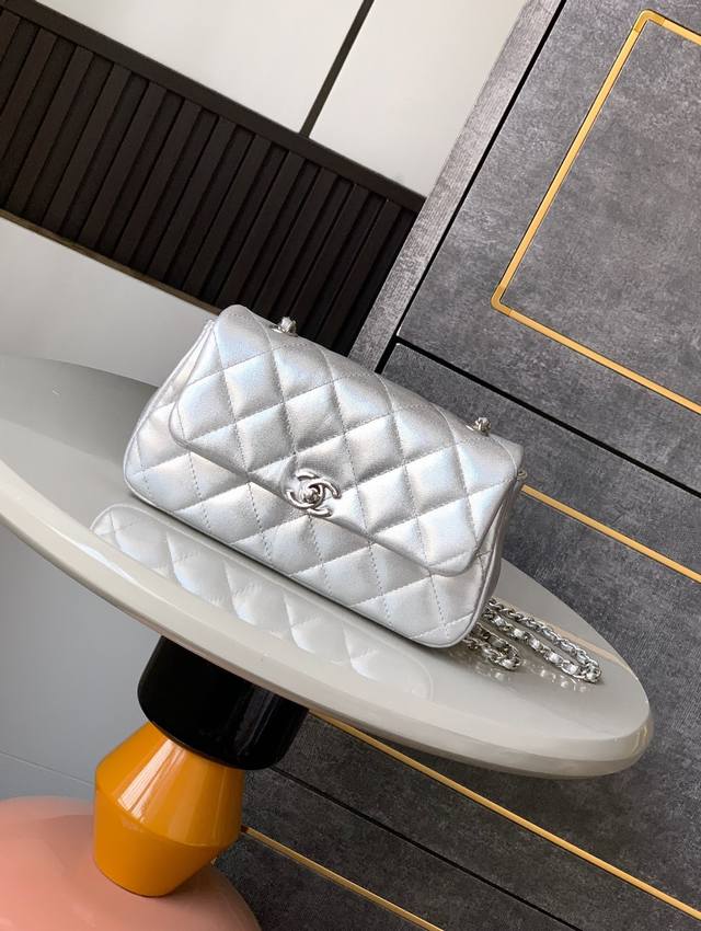 Yingguang Silver Size Ohanel Spring And Summer New 25S Flap Phone Bag, Because I