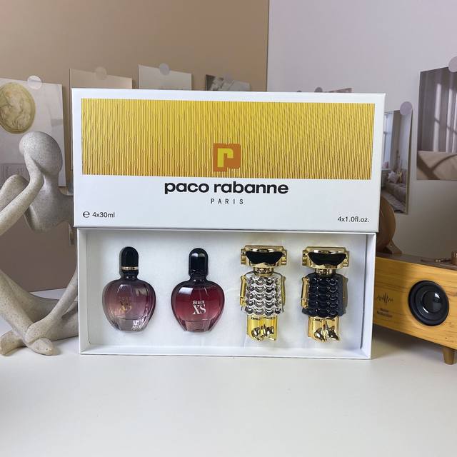Original Quality Paco Robot Lady Medium Sample Four-Piece Set 30Ml 4 Pieces, Wit