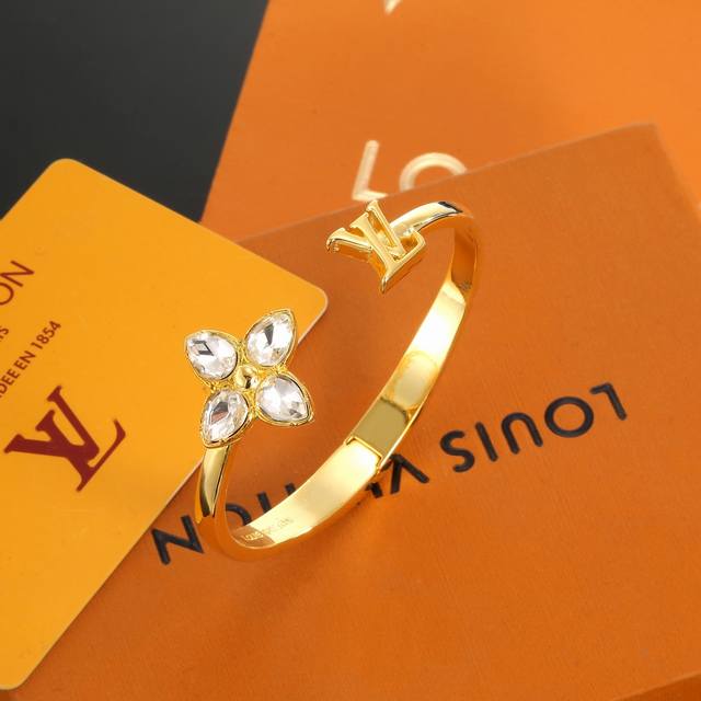 Louis Vuitton Open Bracelet Inherits Exquisite Craftsmanship And Forges Dazzling