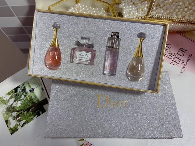 High-End Quality Dior Four-Piece Silver Box Perfume 4-Piece Silver Box, Q Versio