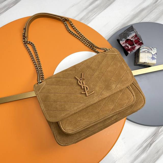 28Cm Nubuck Leather The Best-Selling Niki In Autumn And Winter! It Uses Cashmere