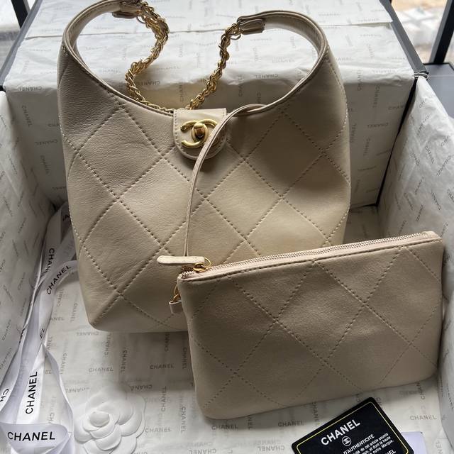 Small Chanel25P New Hippie Underarm Bag, This Season's New Design Is Full Of Hig