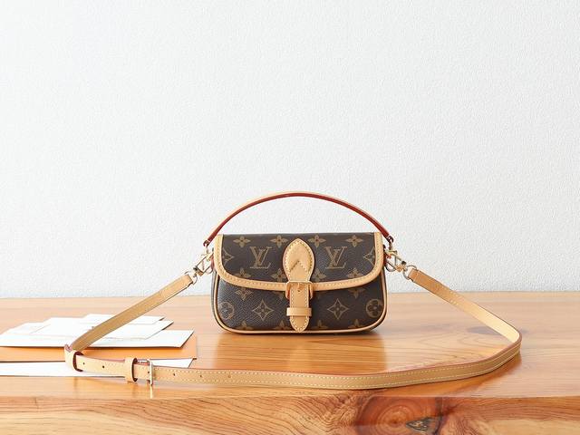 Variable Chip Version Top Original Single, Enhanced Nano Diane Handbag Condensed