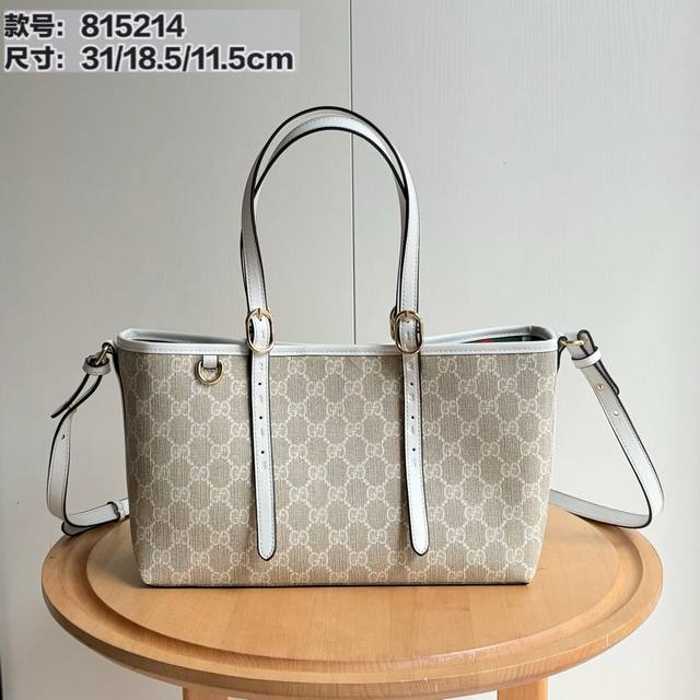 Real Shot# Model: 815214 Size: 31X18.5X11.5Cm This Shopping Bag Combines The Bra