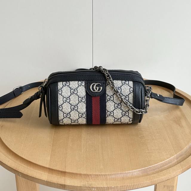 Real Shot# Style Number: 795208 Size: 18.5 10 10 Ophidia Series Mini Shoulder Ba
