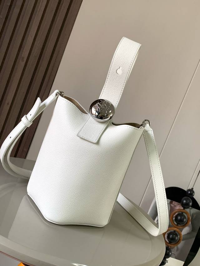 Original Leather Mini Soft Grained Cow Leather Pebble Bucket The Pebble Bucket H