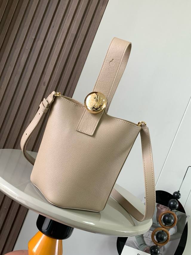 Original Leather Mini Soft Grained Cow Leather Pebble Bucket The Pebble Bucket H