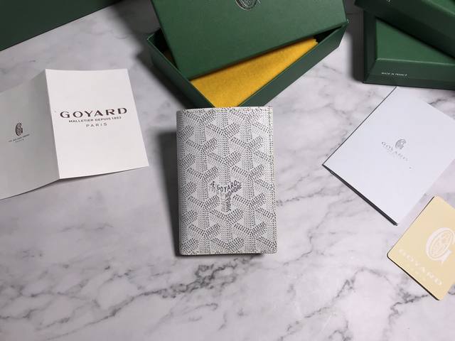Goyard Goya's New Two-Fold Card Holder Was Founded In 1853 And Has A History Of