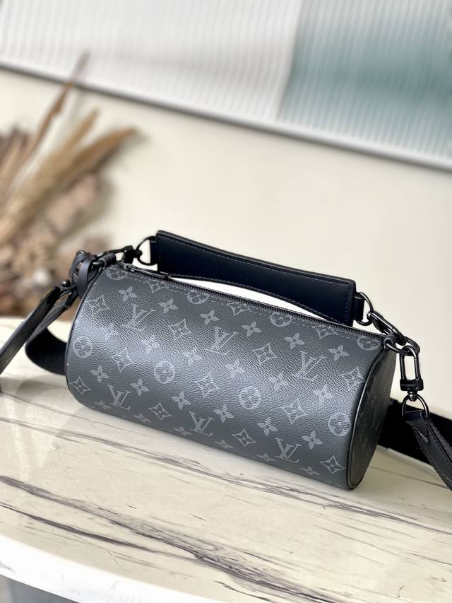 Top Original M46796 Black Flower This Soft Polochon Small Handbag Uses Monogram