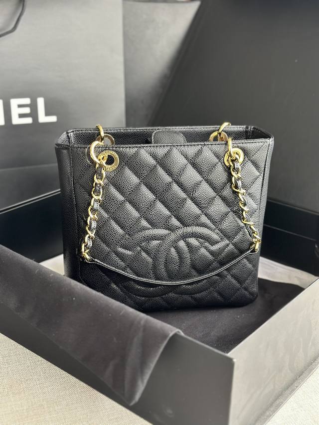 Spot Cha Nel: Model, 50994#: Size: 24 X25.5 X5 Cm: New Spot: Ten Thousand Years