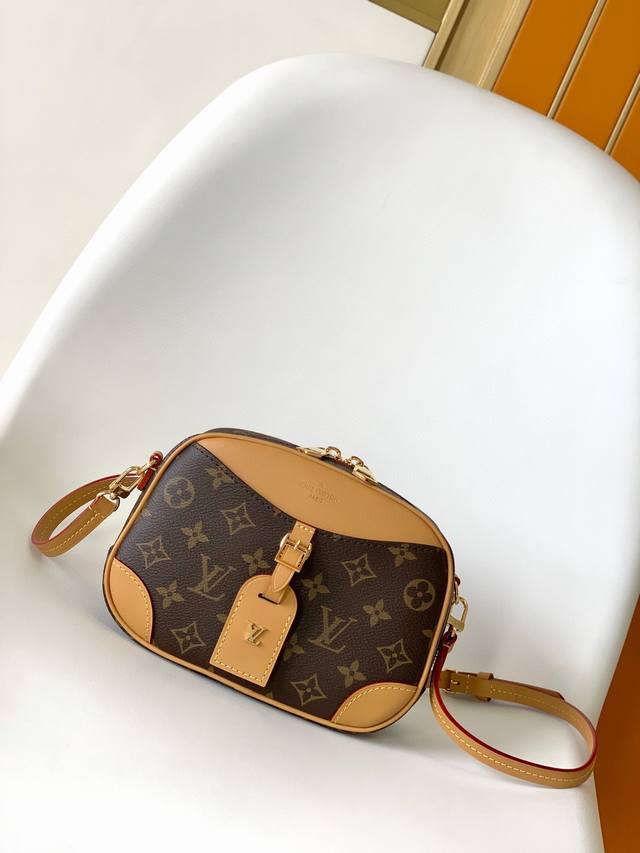 Logo On Board M45528 Camera Bag Top Original Nicolas Ghesqui Re Camera Bag Inher