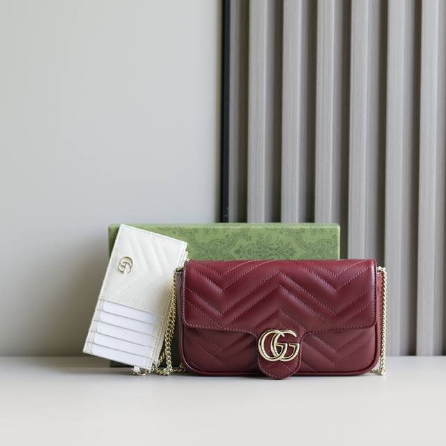 Special Price 10 It 30, Gg Marmont Chain Mini Handbag, With Card Holder, Can Be