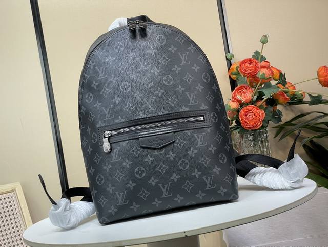Top Original Replica Exclusive Real Shot Discovery Slim Backpack M14020 Black Fl