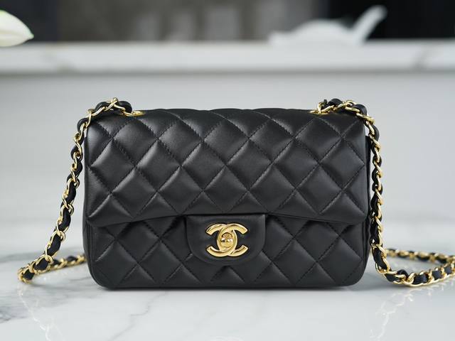 Classic Flap Classic Flap Bag Black Lamb Gold French Imported Lambskin, Delicate