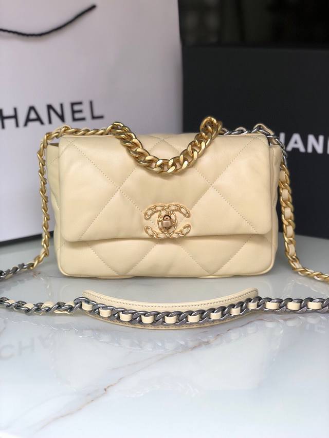 Brand: Chanel Model: S1160 Introduction: Original Quality, Classic Work, The For